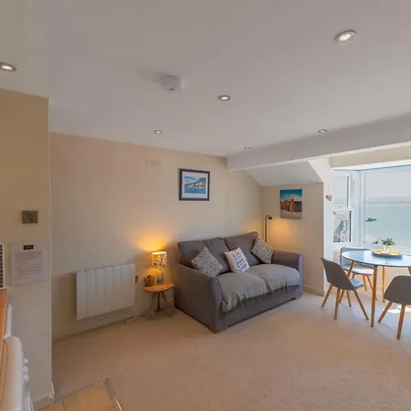 Modern Sea View Apartment Aberdyfi Exterior foto